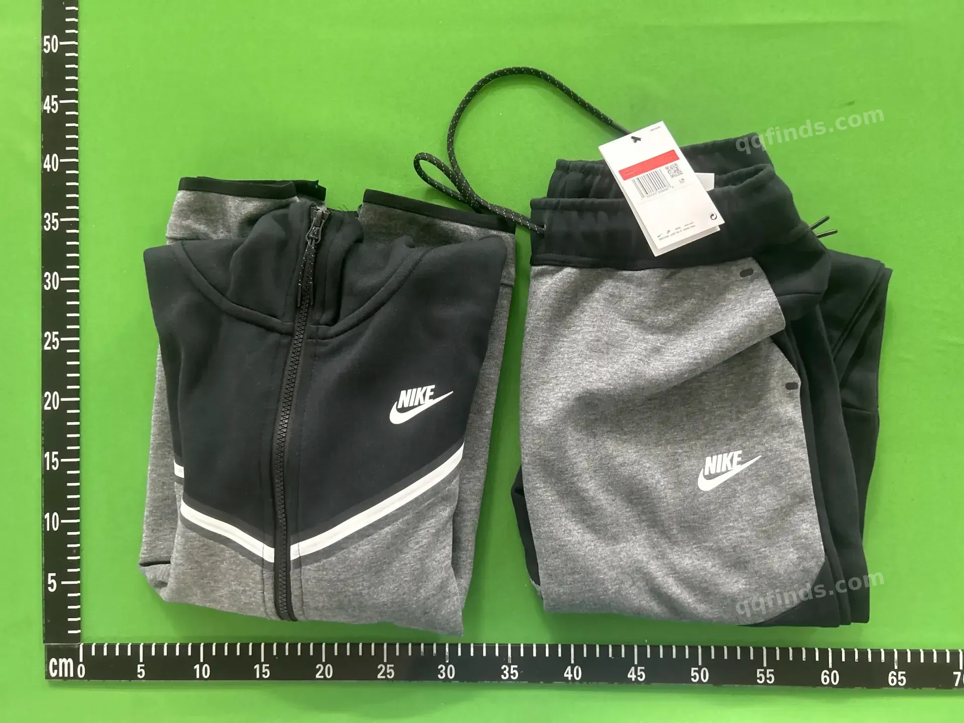Nike Sportswear Tracksuit Set QC