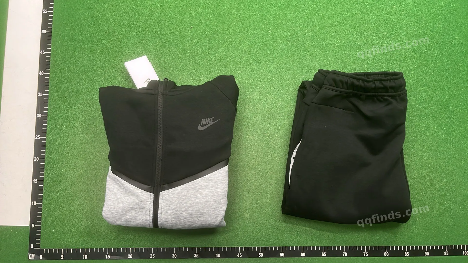 Men's Hooded Track Suit QC