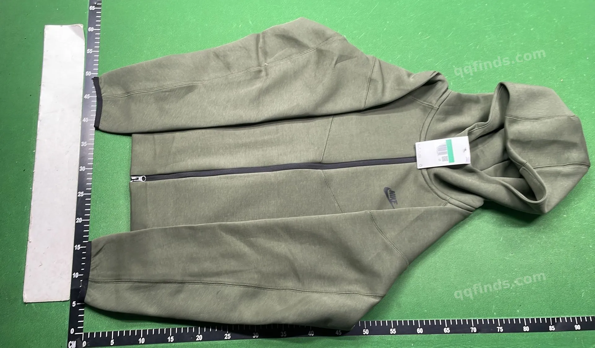Men's Hooded Track Suit QC