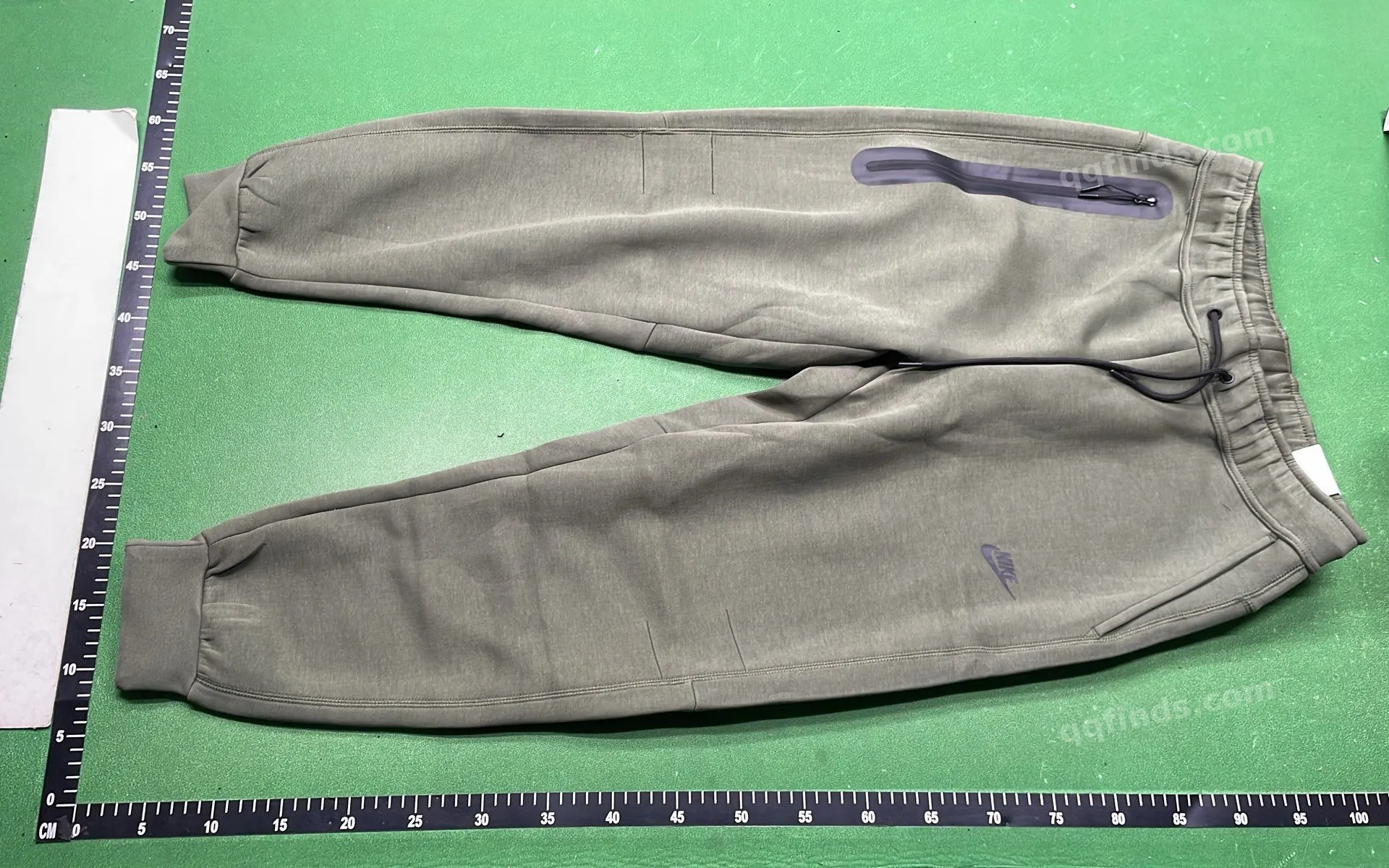 Men's Hooded Track Suit QC
